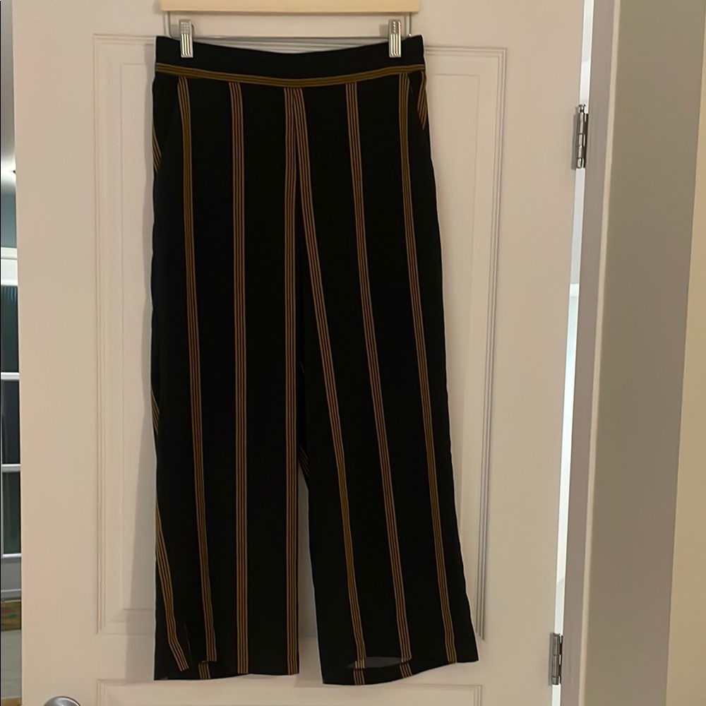 Dynamite Striped Wide Leg Cropped Trousers, Size Medium